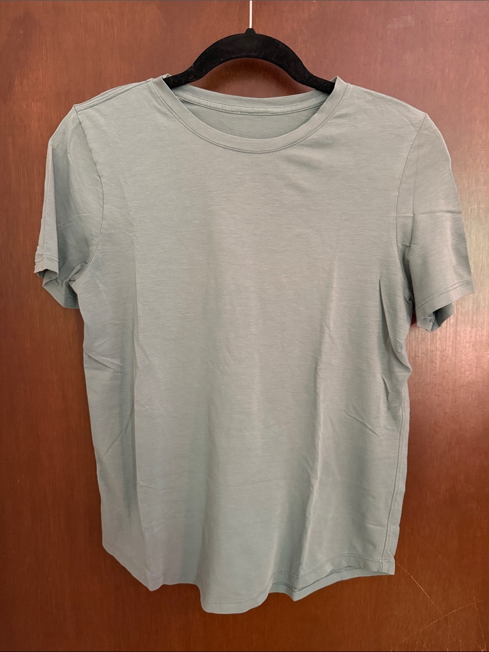 Lululemon Tee